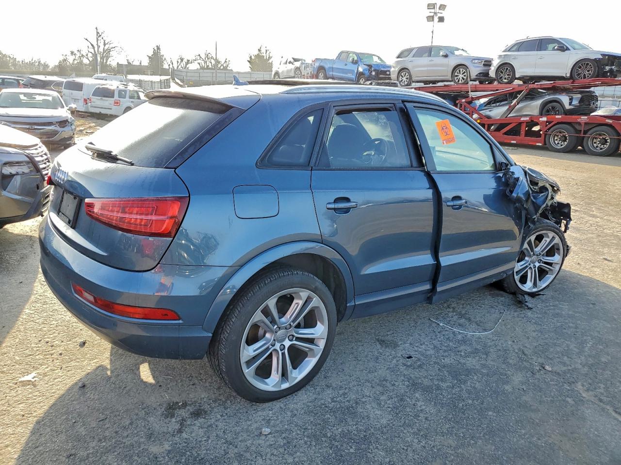 2018 Audi Q3 PREMIUM, VIN WA1BCCFS8JR012768, JAV aukciono nuotrauka 3